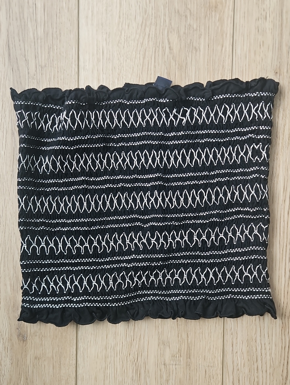 American Eagle Outfitters Black Tube Top Halter with White Stitching Stretchy